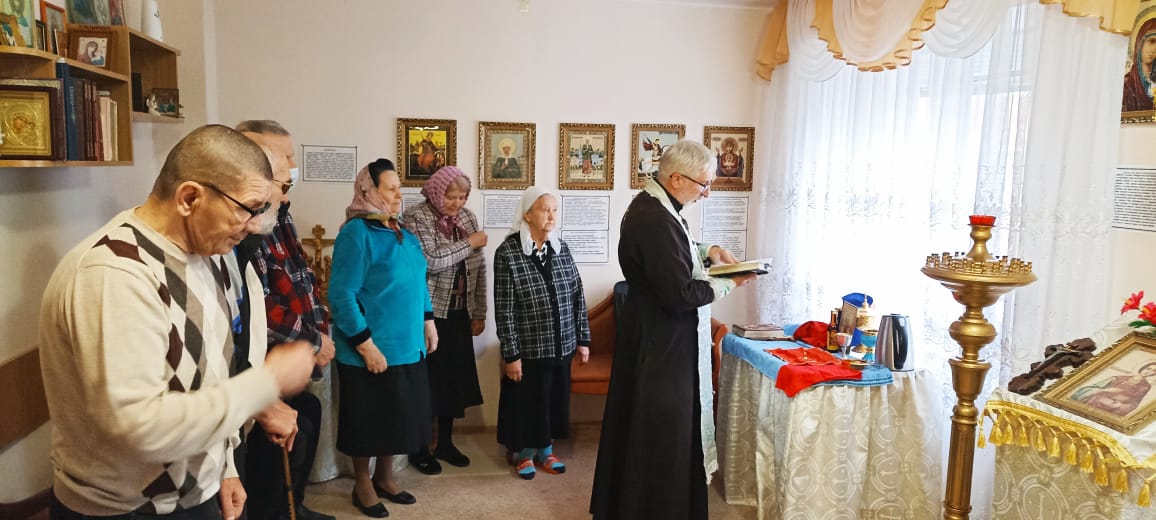 Таинство Исповеди и Причастия в «Усть-Лабинском доме-интернате для престарелых и инвалидов»
