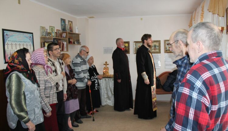 Состоялась встреча жителей Усть-Лабинского дома-интерната для престарелых и инвалидов со священником